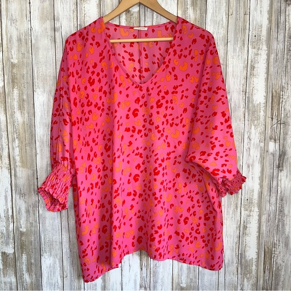 Jodifl Pink Leopard Oversized Blouse - Picture 2 of 6